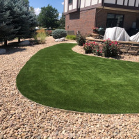 2119-Turf with Rock Bed After
