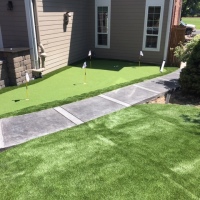 1921 Turf Yard With Putting Green